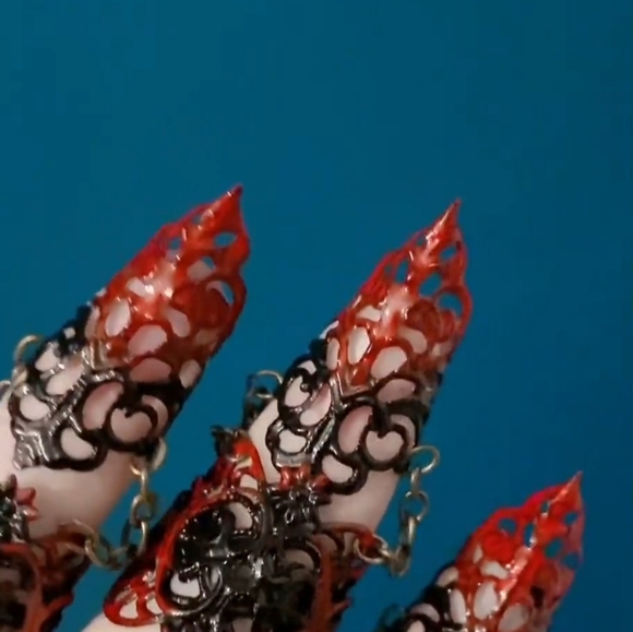 Ebony Armor - Full hand set Claw Rings Red and Black - Gothic Sz med-large 5 pcs - Picture 10 of 14